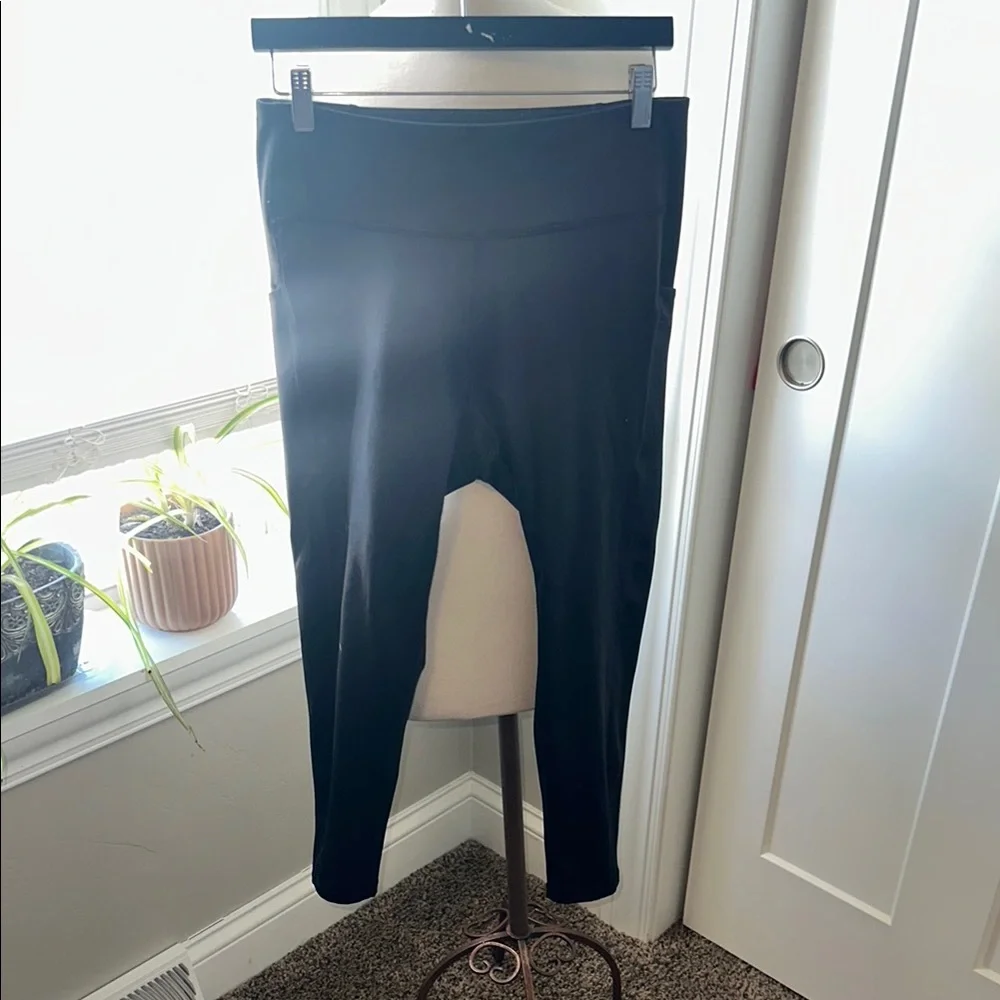 Tek Gear Black Leggings Athletic‎ Stretchy Bottoms